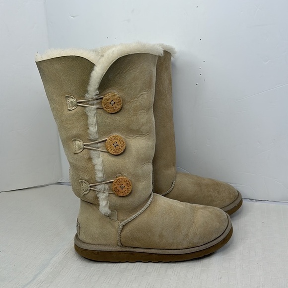 Bailey Button Triplet II Boot - Picture 2 of 9
